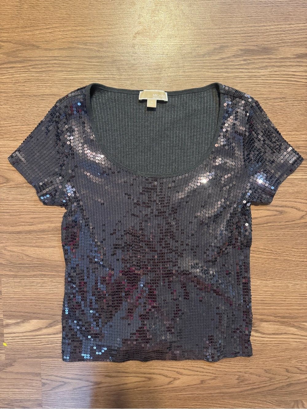 MICHAEL Michael Kors Sequin Scoop Neck Short Sleeve Tee